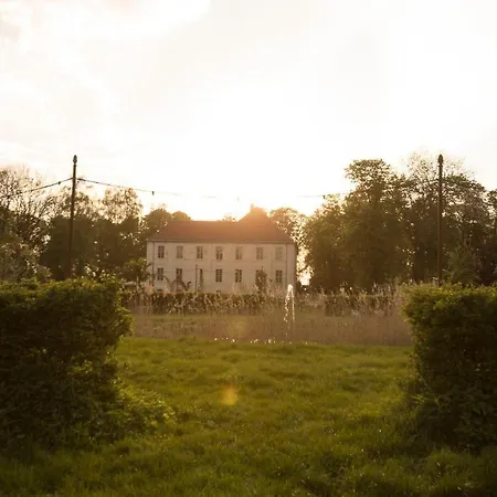 Apartment Wohnen im Schlosspark / Werner-Wohnung *